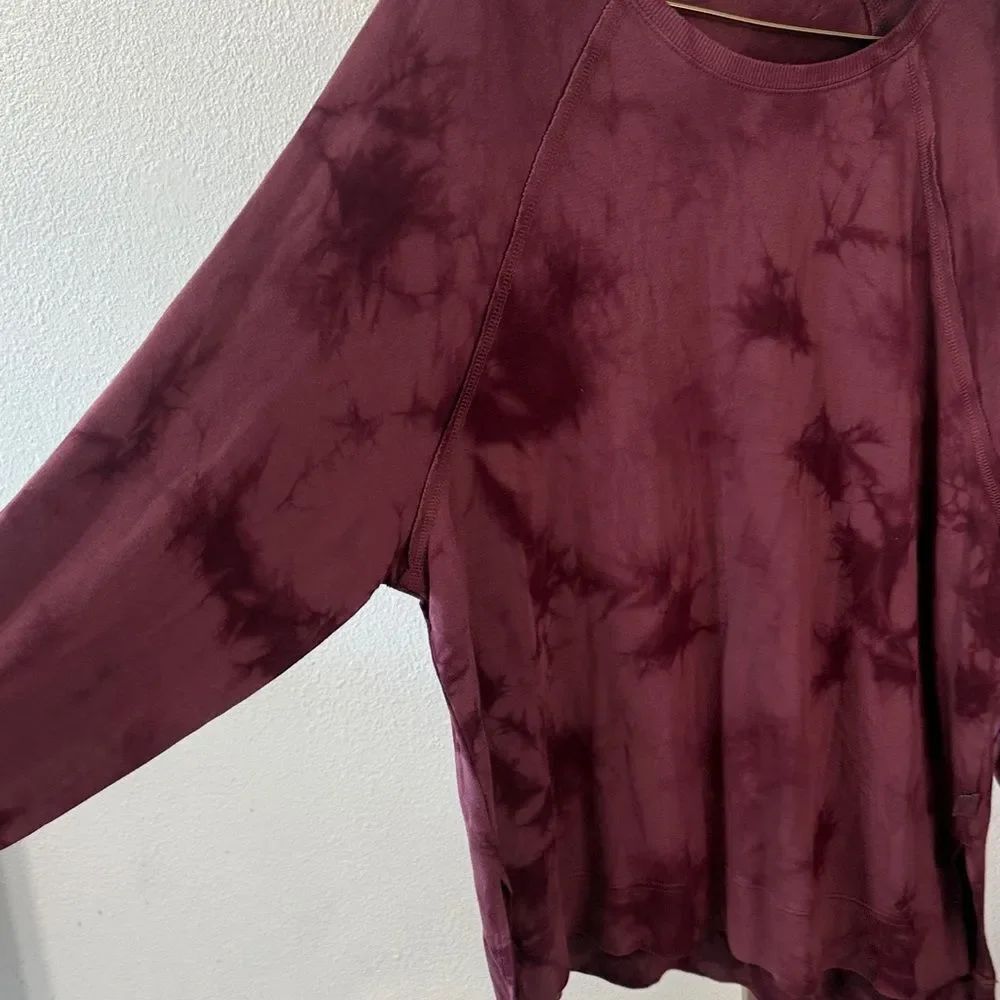 Joylab- Women's Burgundy Tie-Dye Long Sleeve Top- Large - Picture 3 of 5
